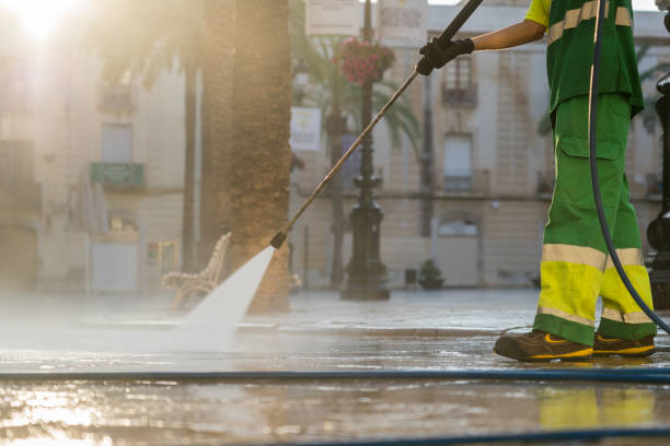 Best Commercial Pressure Washing  in Beecher, IL